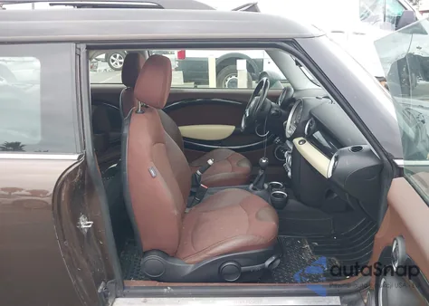 2009 Mini Cooper Clubman z USA, uszkodzony, nr VIN WMWML33519TX50033